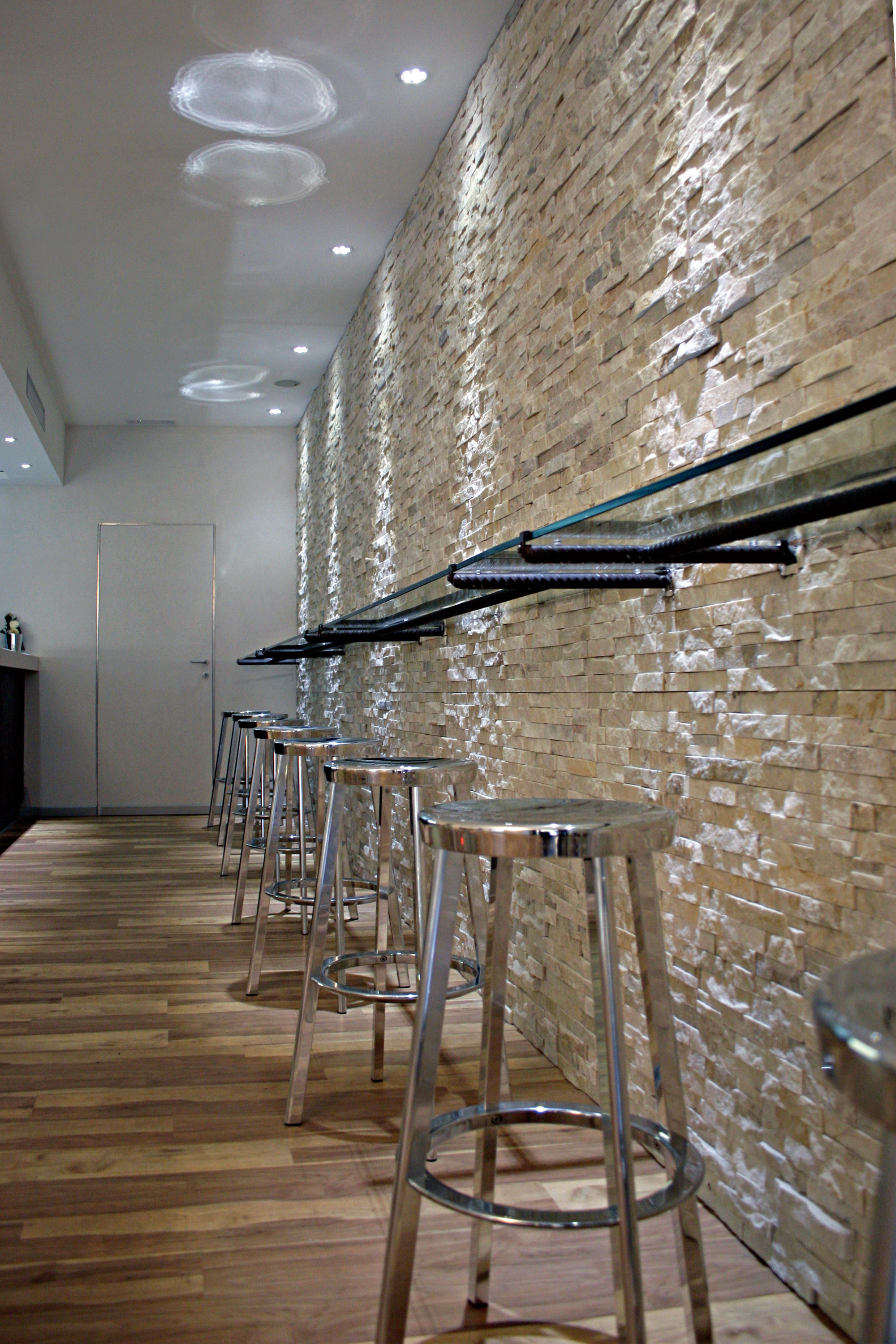 开云（中国） - 坐具|吧椅/凳子|办公家具|设计师家具|Magis泰普丝吧椅